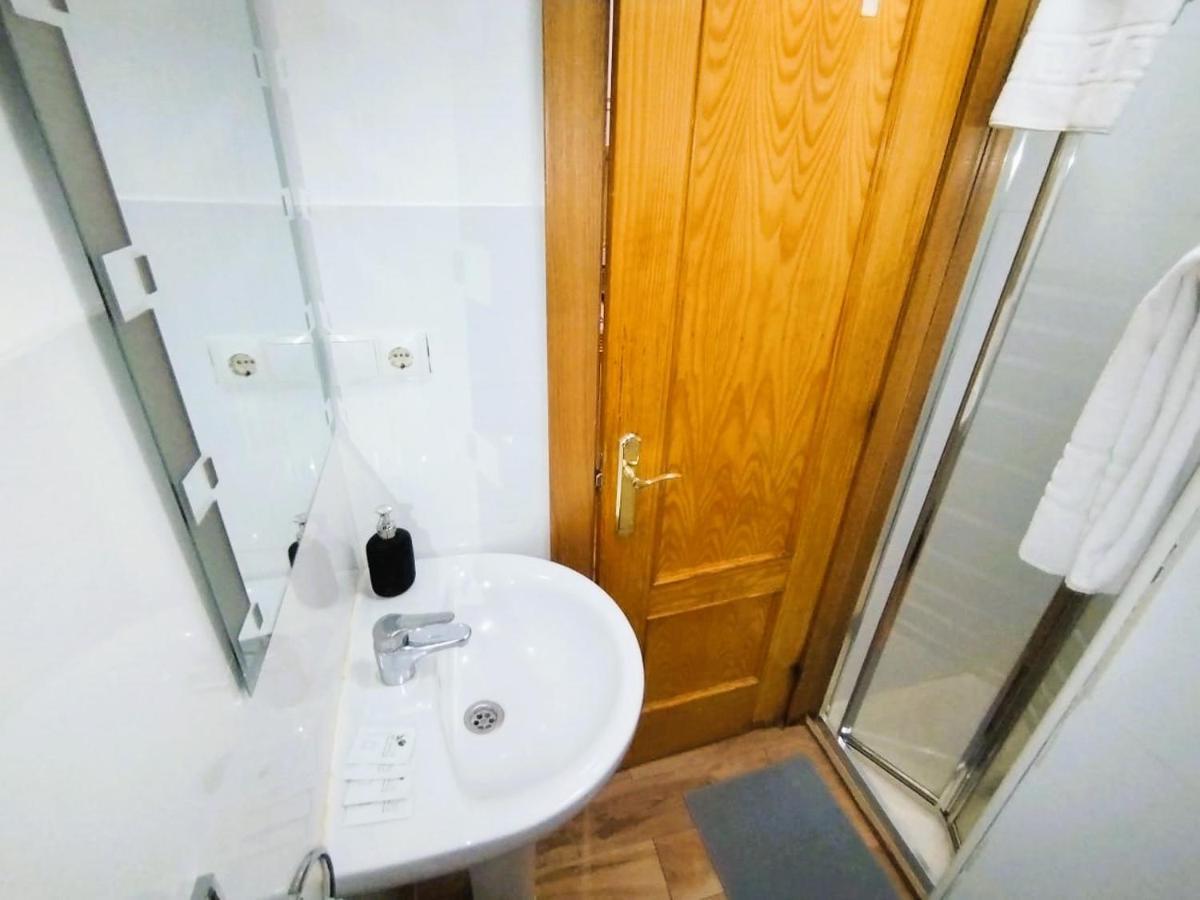 Puerta Del Sol - Apartamento Para 6 Madrid Buitenkant foto